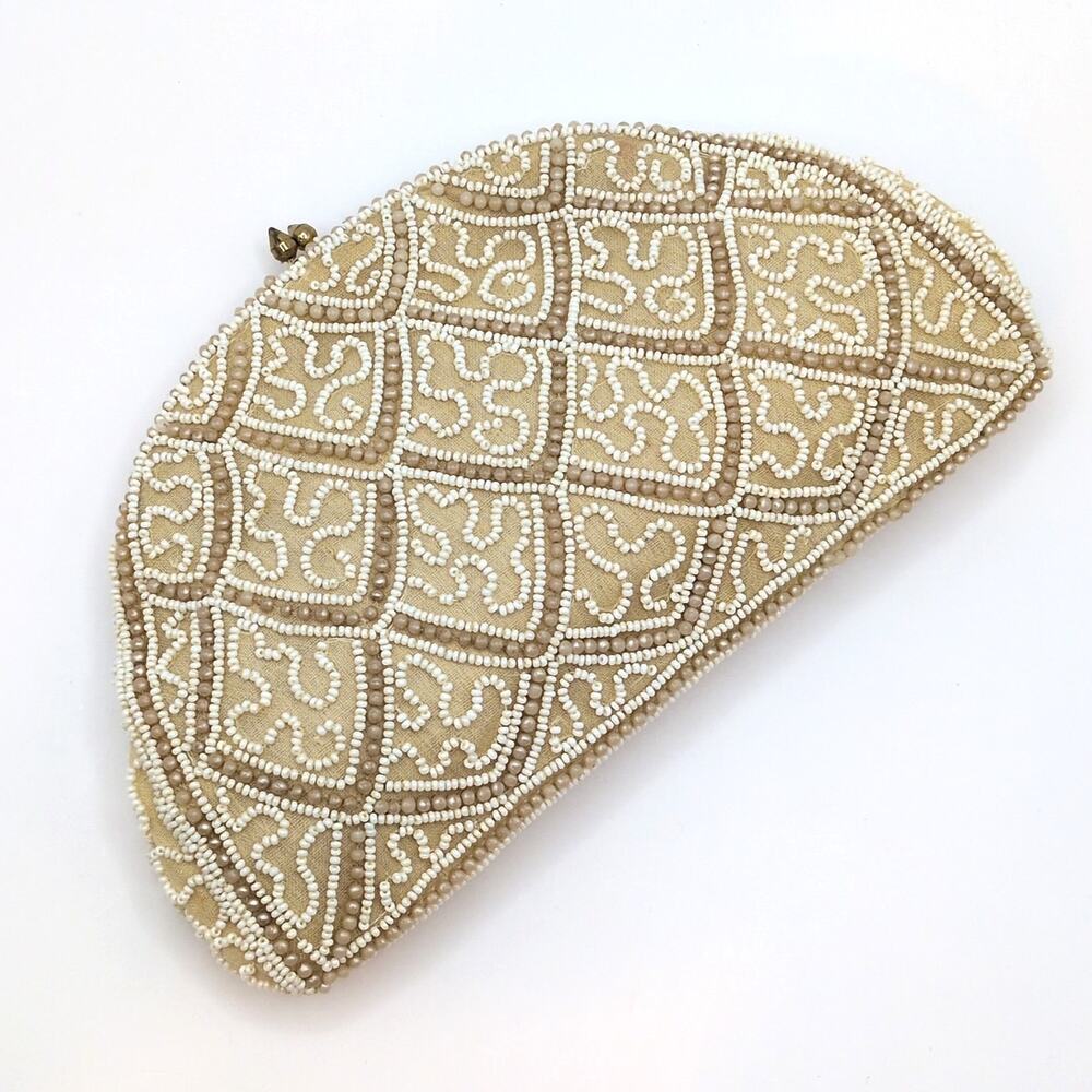 Vintage Kiss Lock Clutch Bag Tan and White Beaded Hand Made in Belgium Small 7in